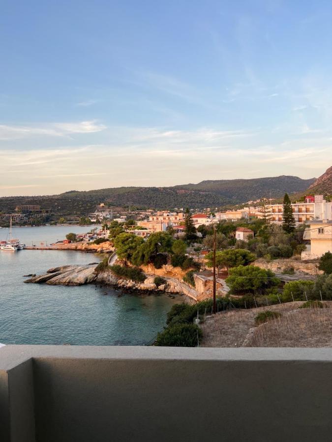 Kores Aegina Agia Marina  외부 사진