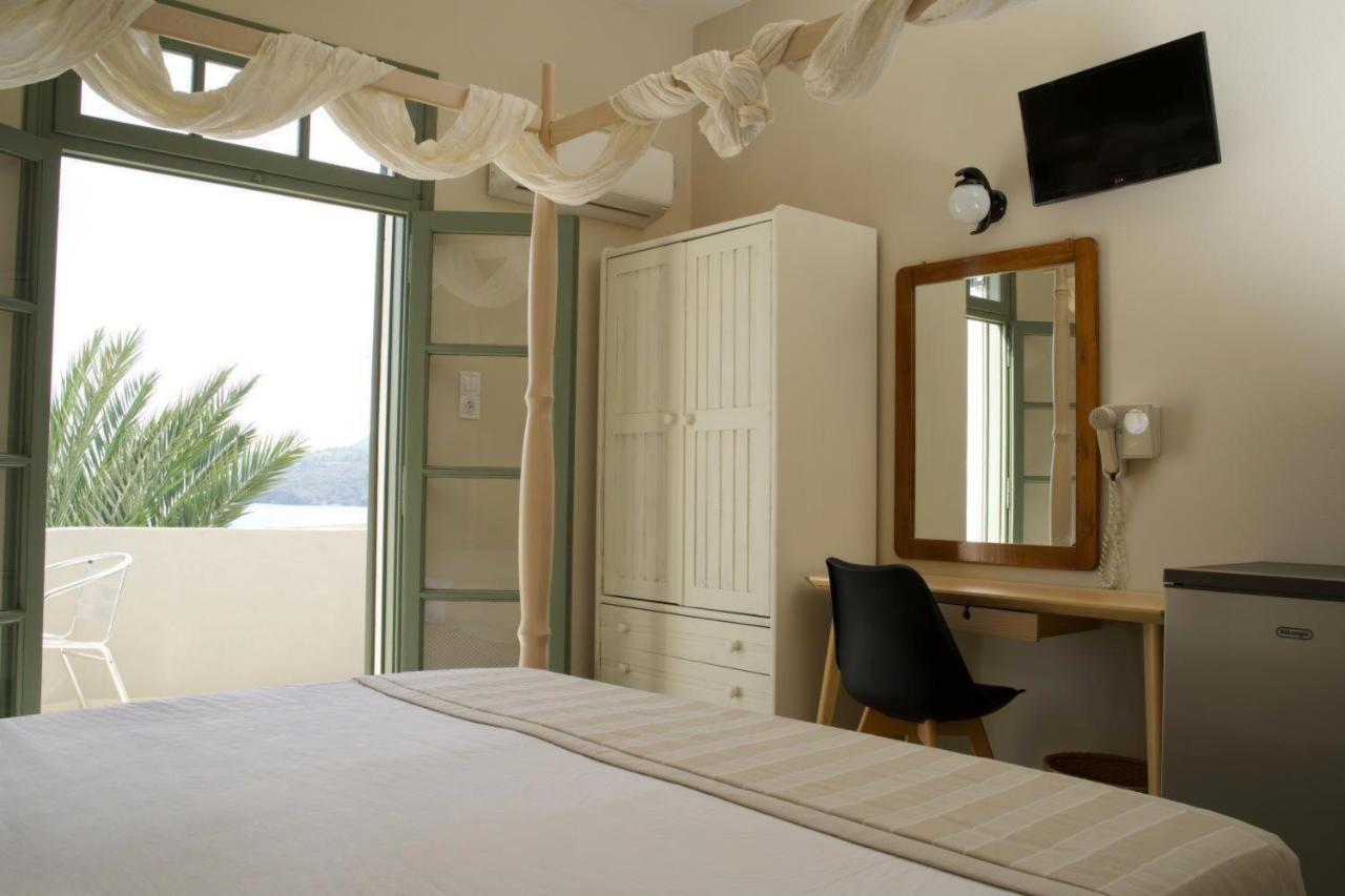 Kores Aegina Agia Marina  외부 사진
