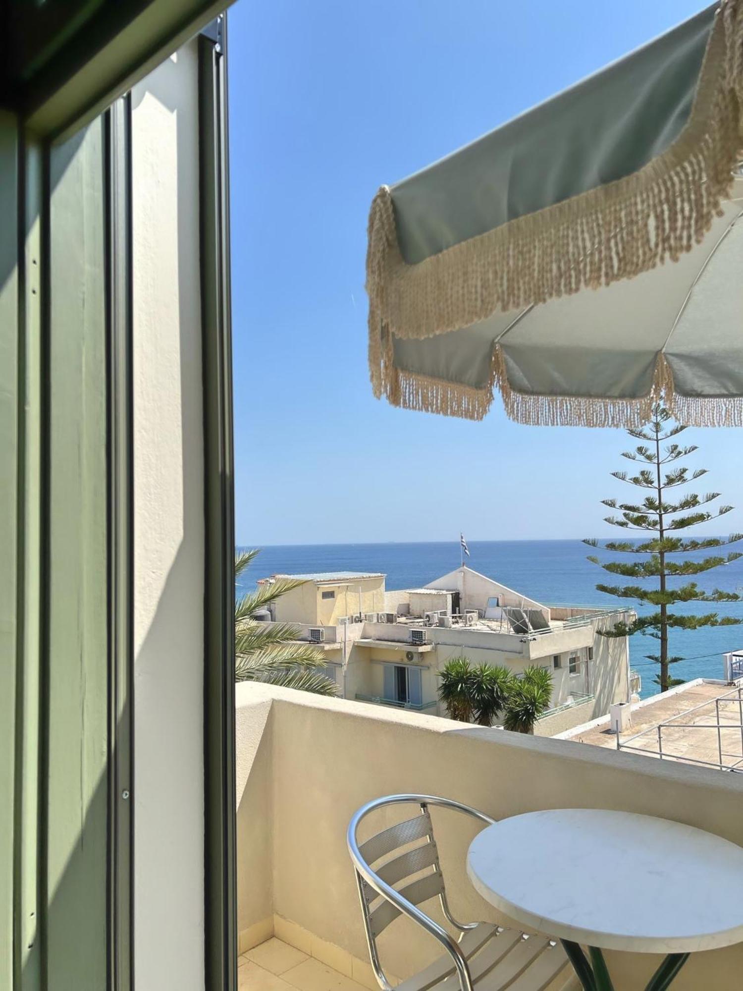 Kores Aegina Agia Marina  외부 사진